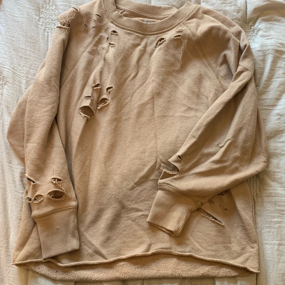 Oversized distressed pullover - Picture 2 of 8